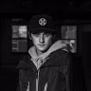 Meet your Posher, Jake